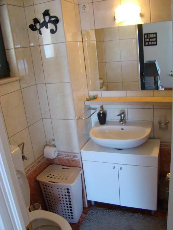 Holliday Home Alida With Jacuzzi ポドゥゴラ エクステリア 写真